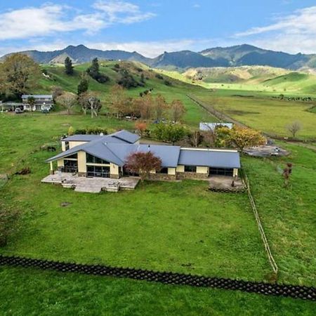 Waiotahe Dairy Farm Hideout Villa Waiotahi Ngoại thất bức ảnh